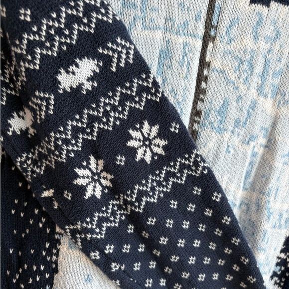 Game of Thrones “Deck The Wall” Ugly Christmas Knit Sweater Navy Size  Small - Picture 3 of 4